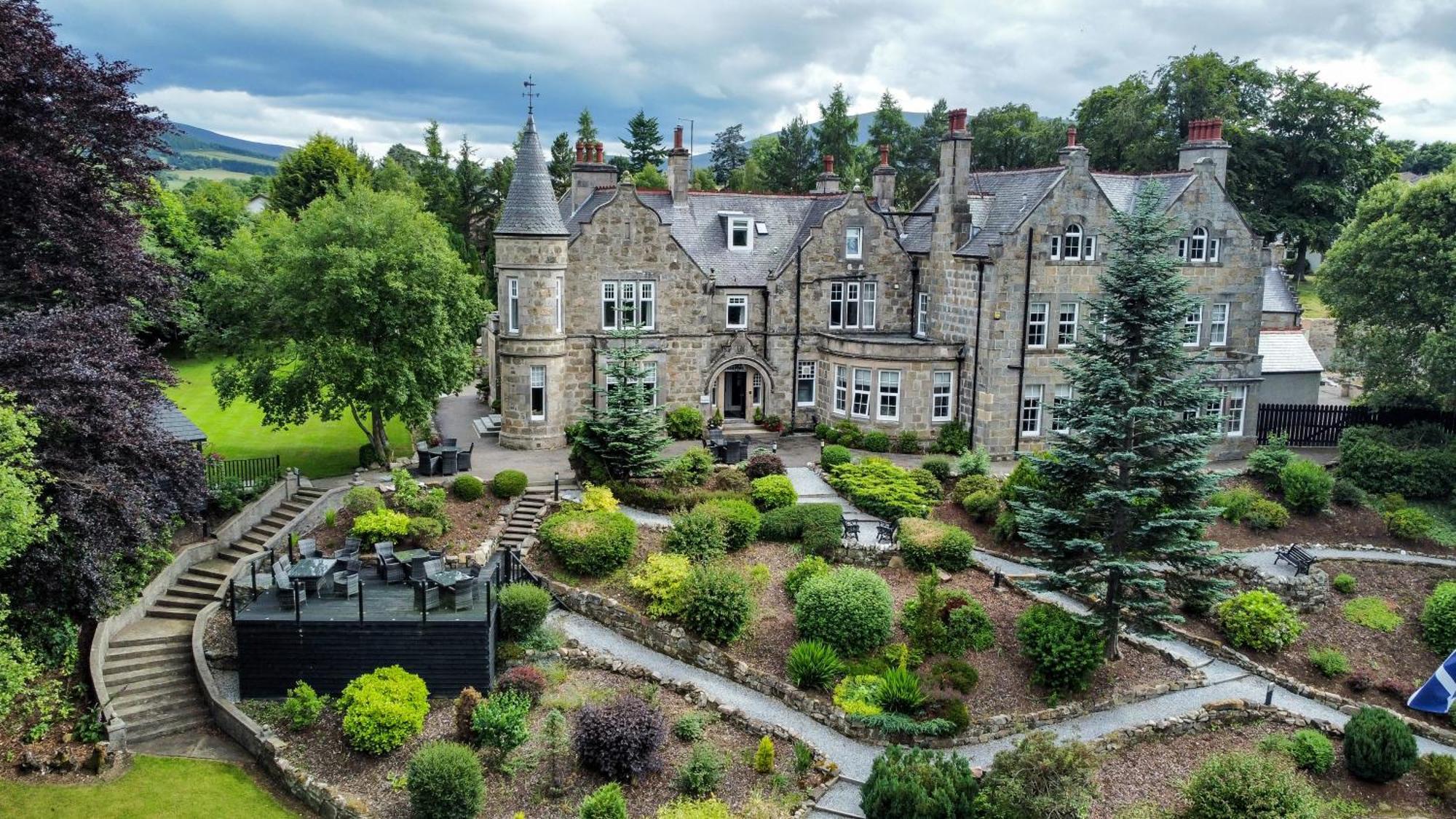 The Dowans Hotel Of Speyside アベラワー エクステリア 写真
