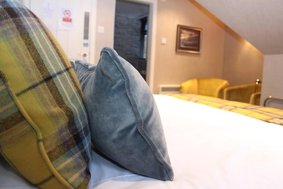 The Dowans Hotel Of Speyside アベラワー エクステリア 写真